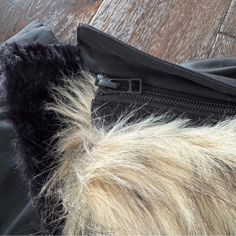 Aritzia Tna Haven Parka - Picture 9 of 11